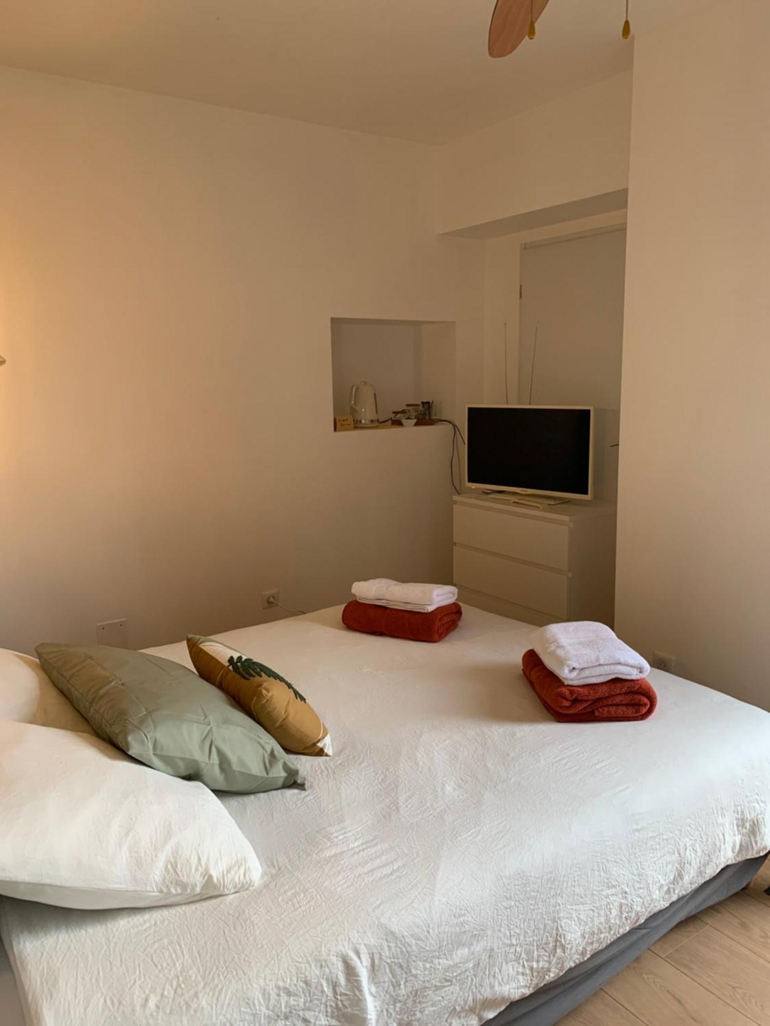 Chambre D'Hotes Mazet Les Abadies Bed & Breakfast Saint-Felix-de-Lodez Eksteriør bilde